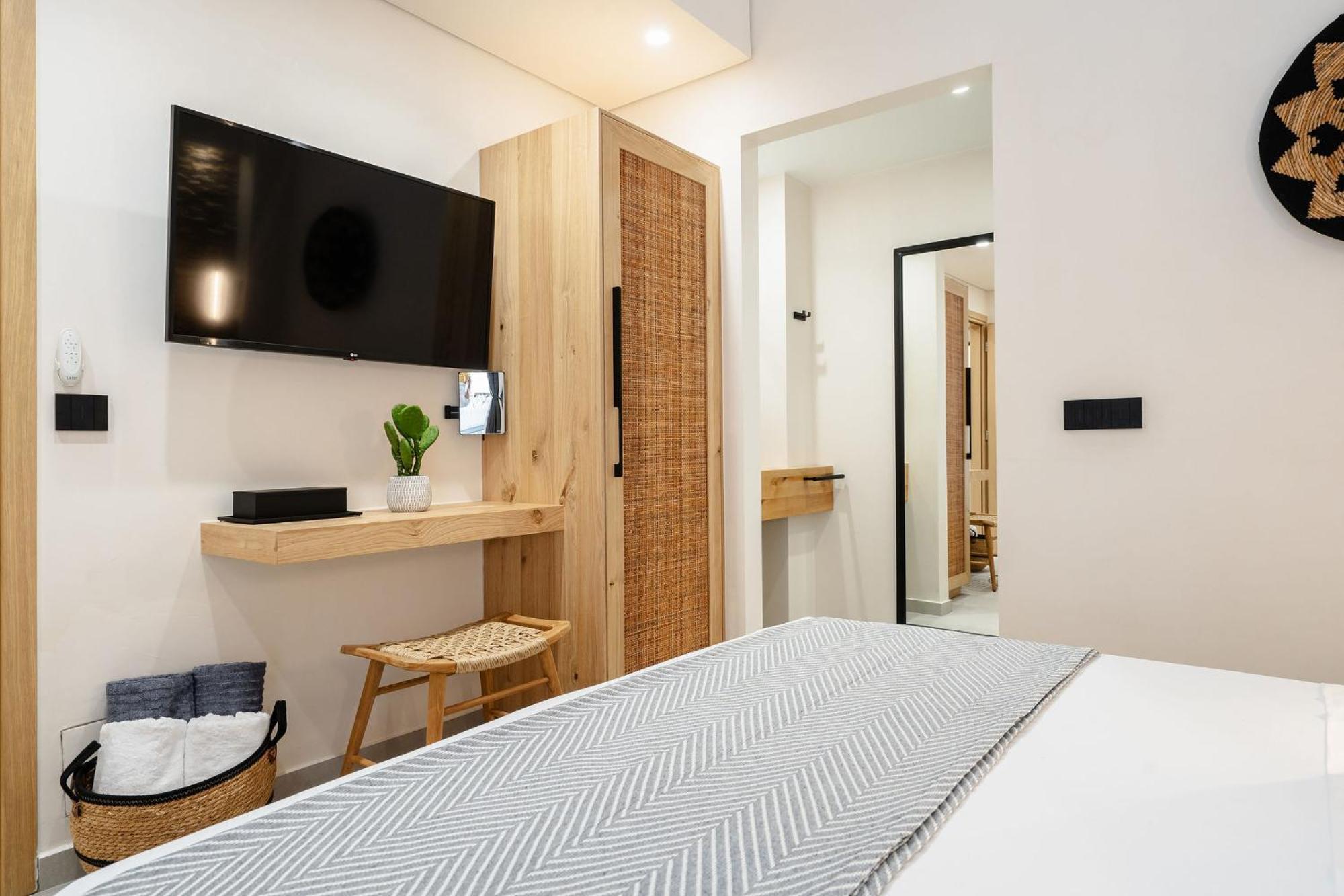 Legato Spa Suites Naxos City Exterior photo